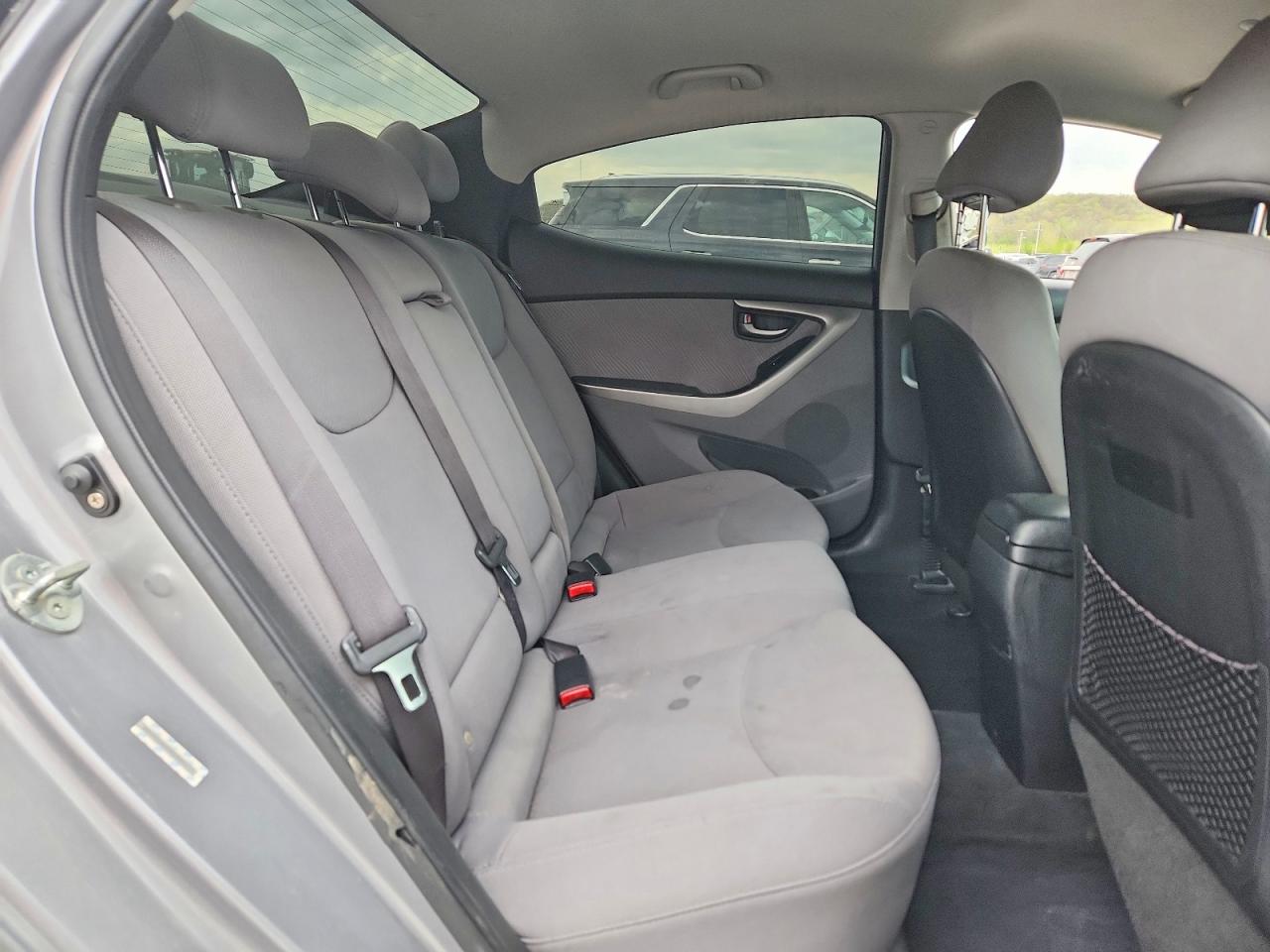 2013 Hyundai Elantra VIN KMHDH4AE0DU995711 photo 10