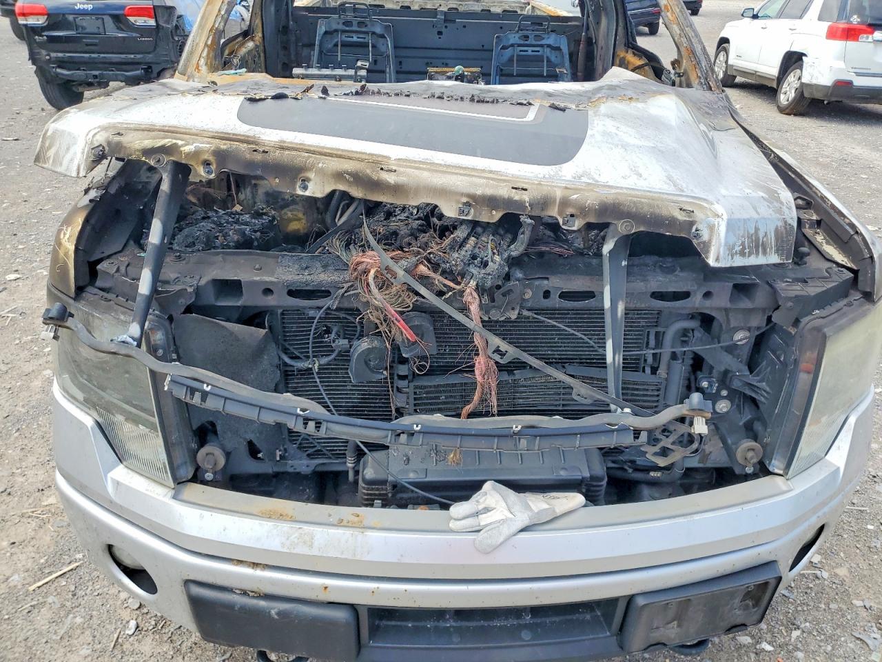 2014 Ford F150 VIN 1FTMF1ET5EFA55475 photo 11