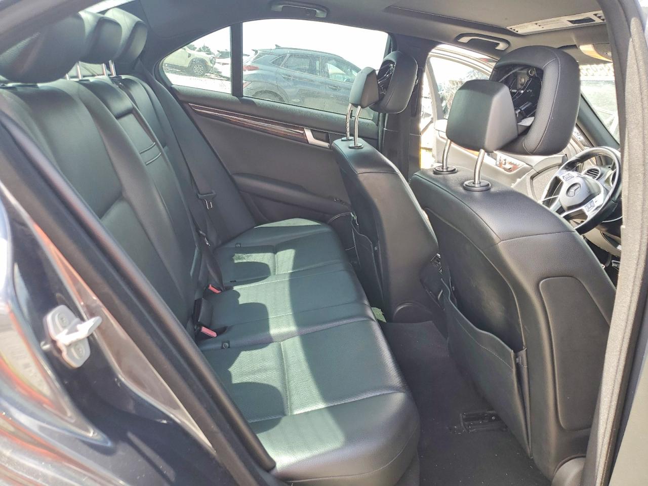 2013 MERCEDES-BENZ C class VIN WDDGF4HB1DR245097 photo 10