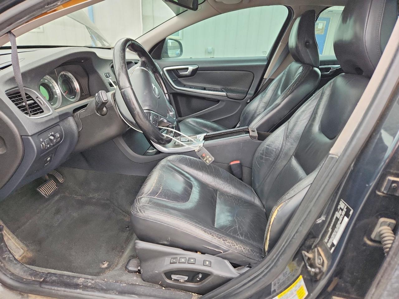 2012 VOLV S60 VIN YV1622FS5C2131811 photo 7
