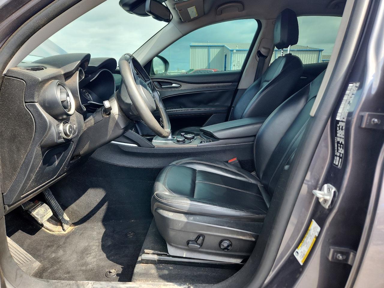 2018 Alfa Stelvio VIN ZASFAKBN6J7B60007 photo 7