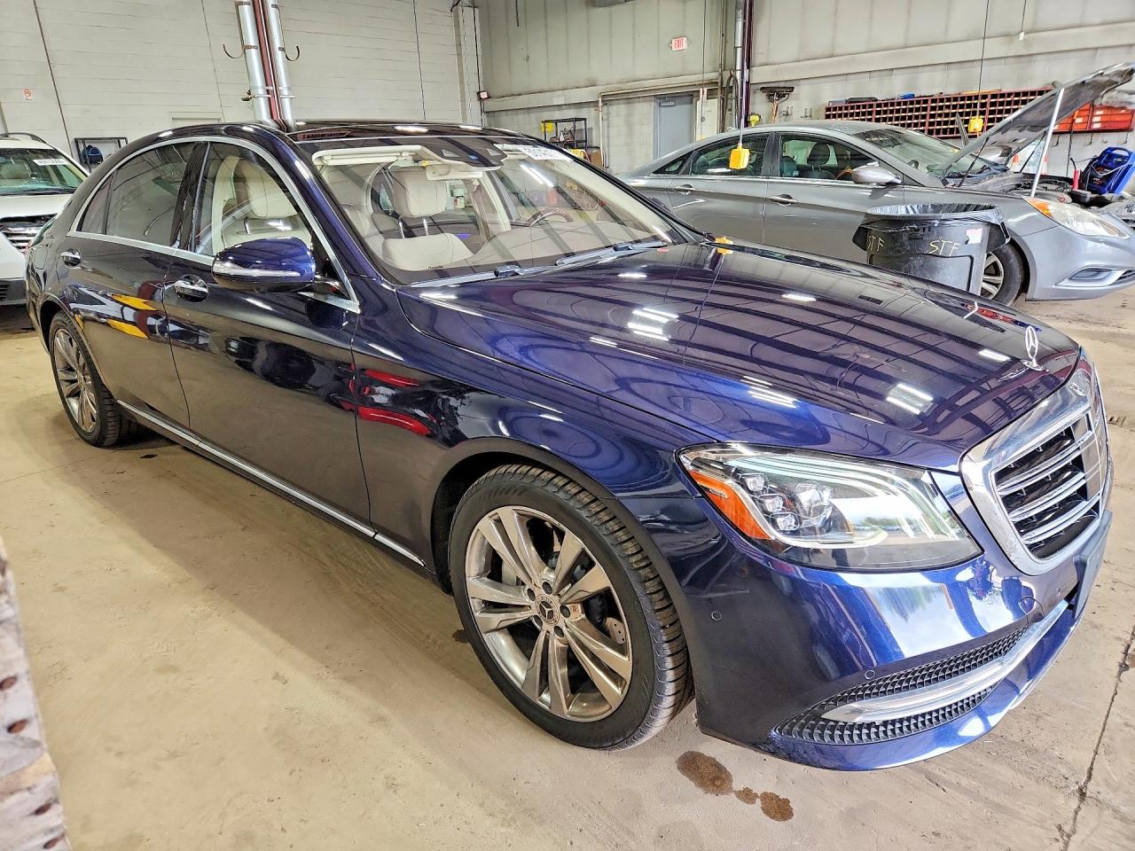 2020 Mercedes-Benz S class VIN W1KUG8GBXLA556078 photo 4