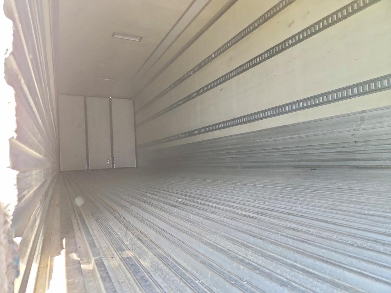 2015 UTILITY All models VIN 1UYVS2486FM408338 photo 5