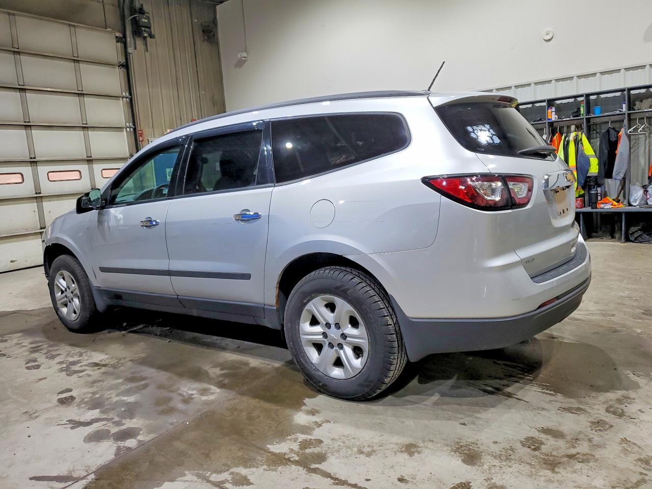 2013 CHEVROLET Traverse VIN 1GNKVFKD0DJ210974 photo 2