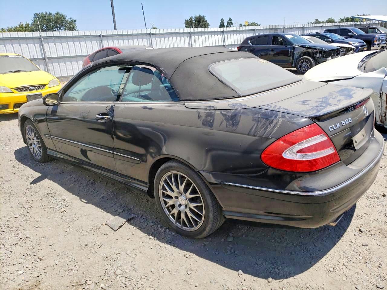 2005 MERCEDES-BENZ Clk-class VIN WDBTK75J55F156815 photo 2