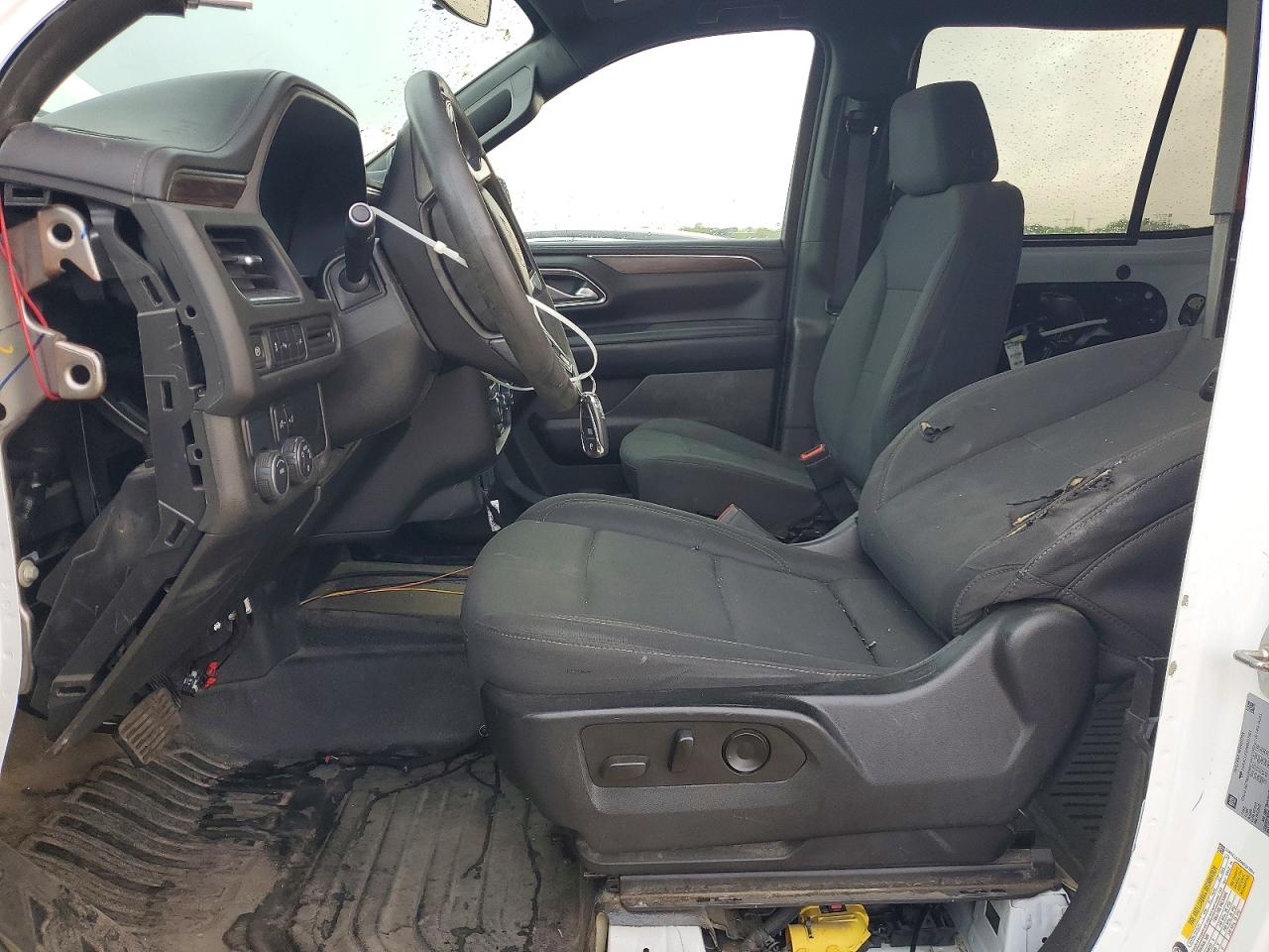 2022 Chevrolet Tahoe VIN 1GNSCLED9NR247864 photo 7