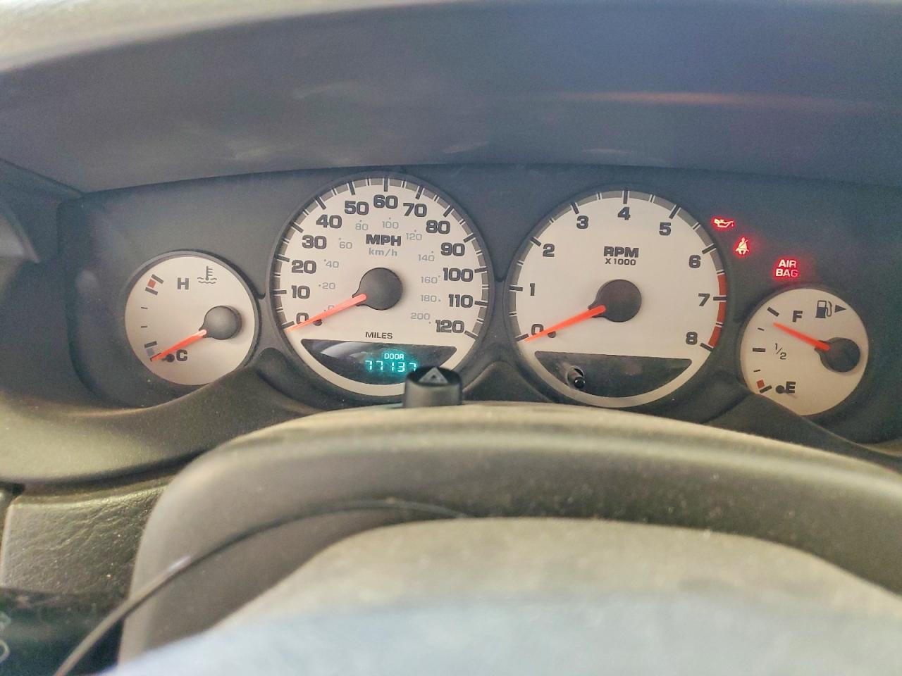 2005 Dodge Neon VIN 1B3ES56C75D252621 photo 9
