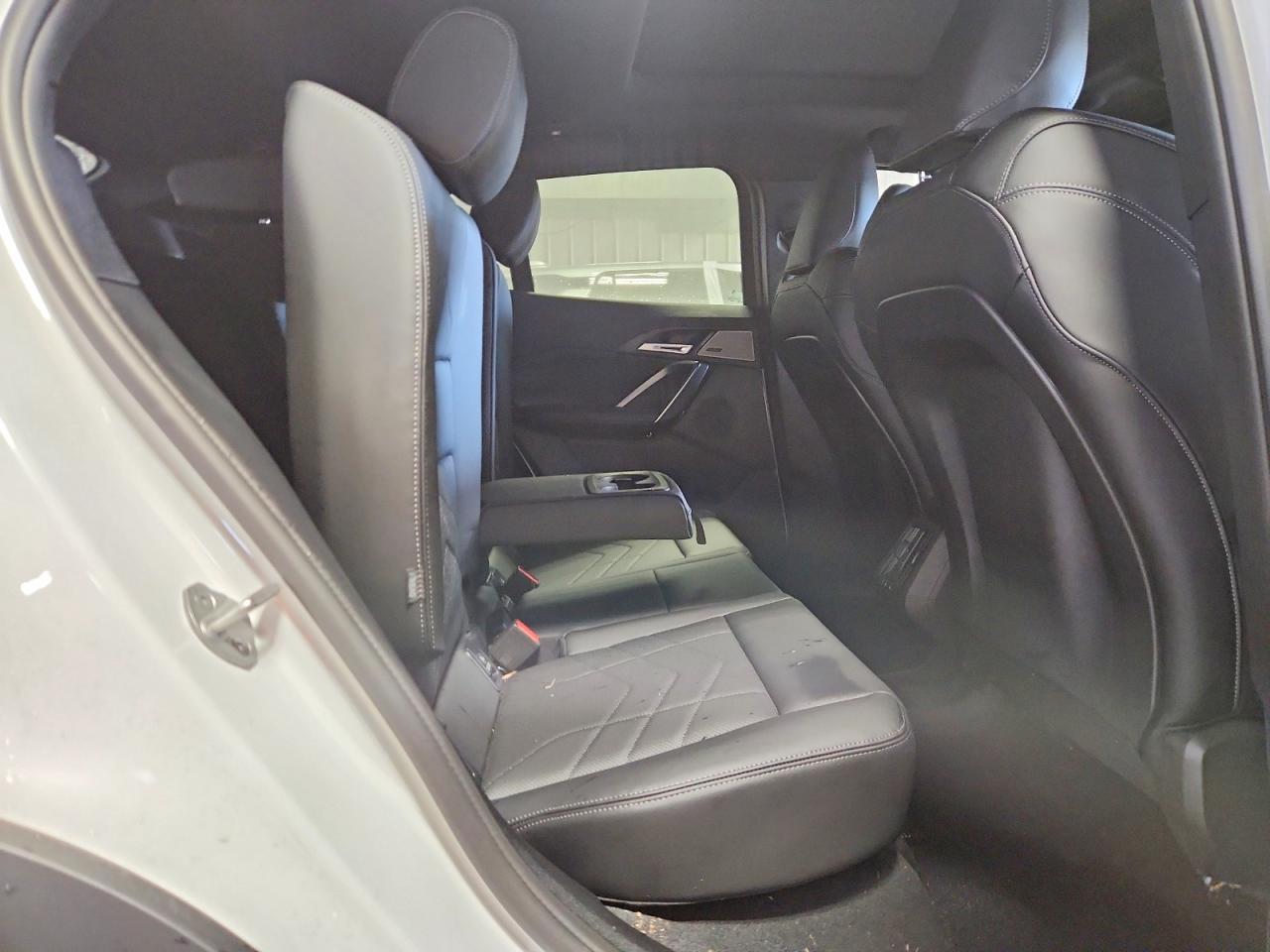 2026 BMW X2 VIN WBX63GM08T5629861 photo 10