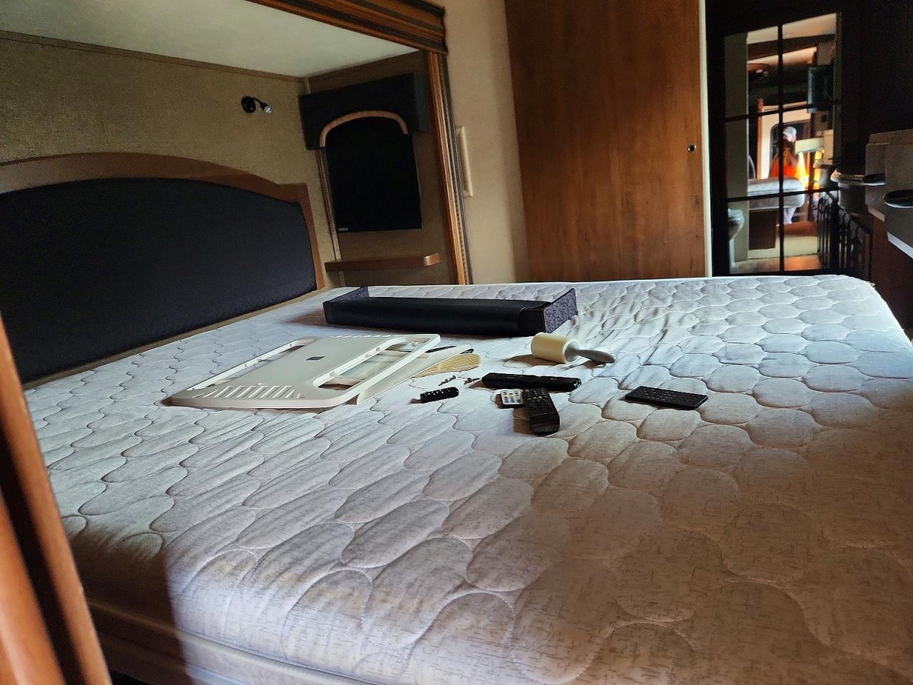 2016 JAYCO All models VIN 1UJCJ0BV9G1RL0051 photo 5