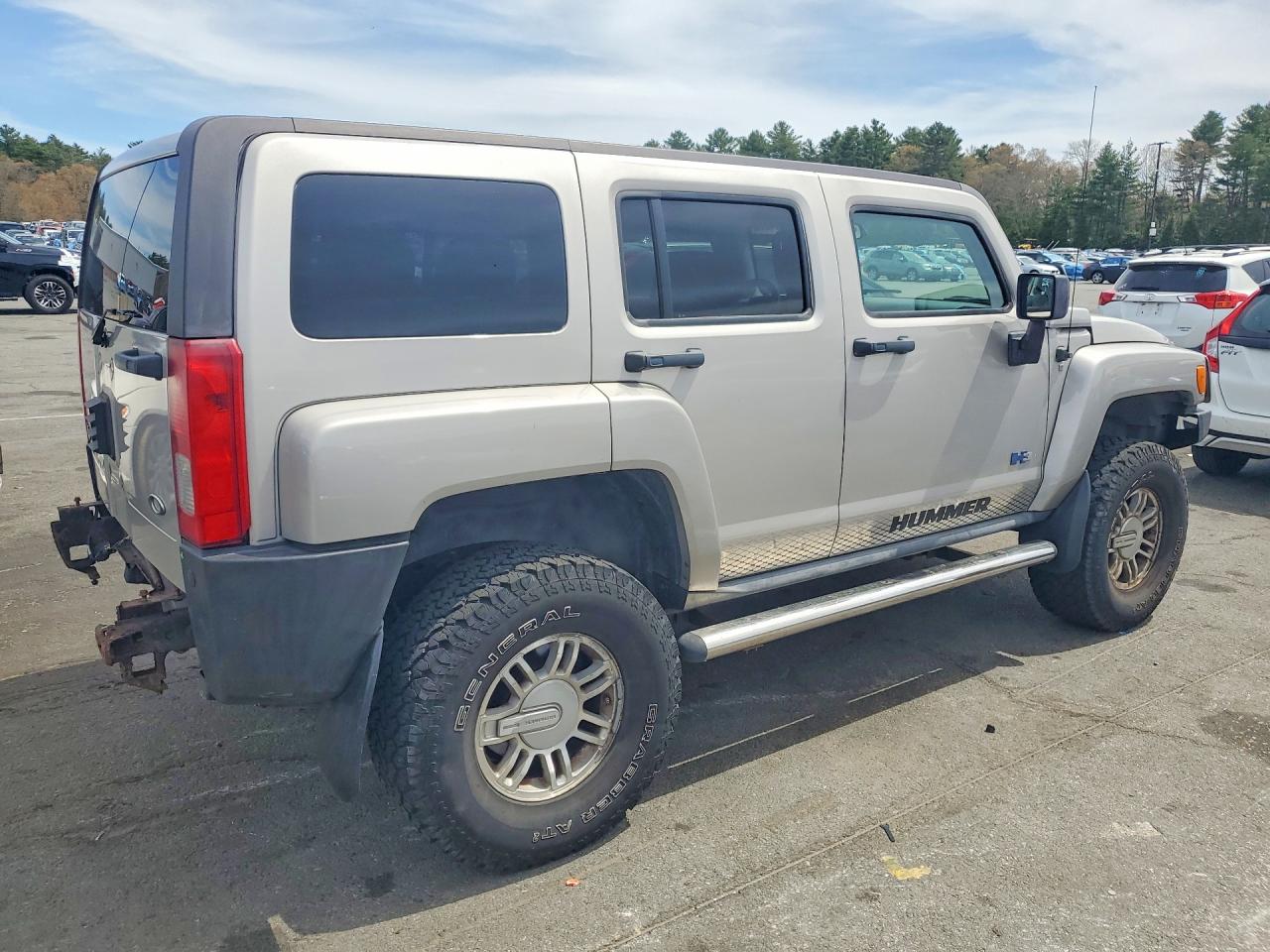 2007 Hummer H3 VIN 5GTDN13E478102521 photo 3