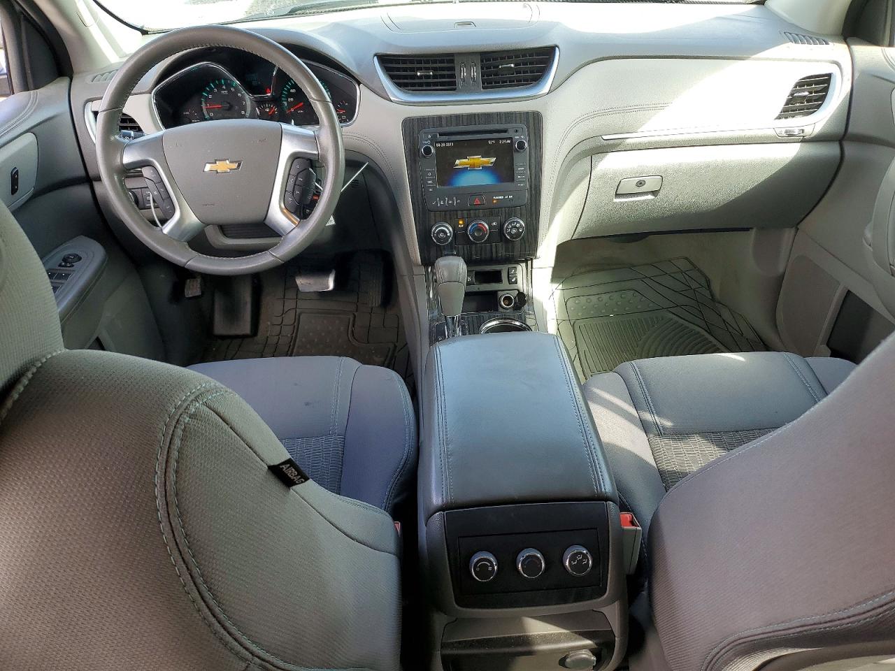 2014 Chevrolet Traverse VIN 1GNKVGKD3EJ290231 photo 8