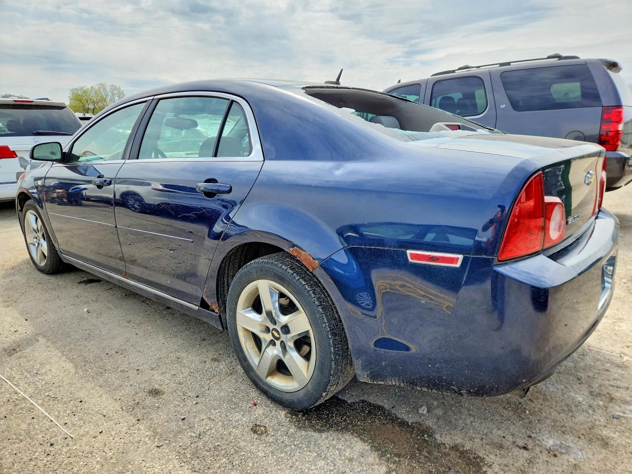 2008 Chevrolet Malibu VIN 1G1ZH57B584201376 photo 2
