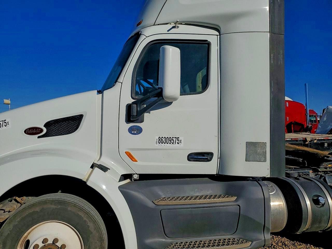 2018 PETERBILT All models VIN 1XPBA48XXJD478031 photo 9