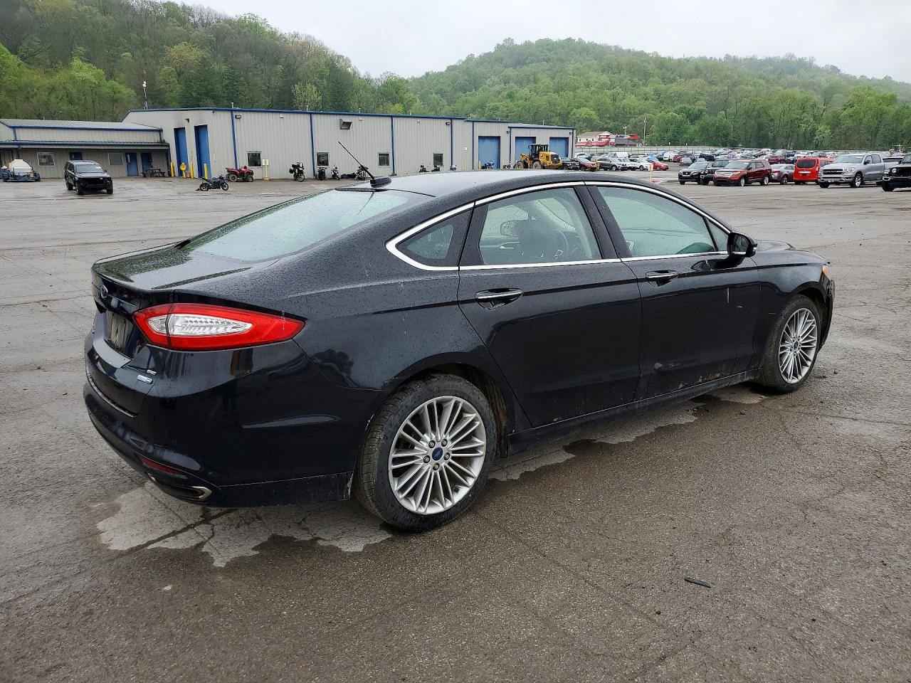 2015 Ford Fusion VIN 3FA6P0T93FR135648 photo 3