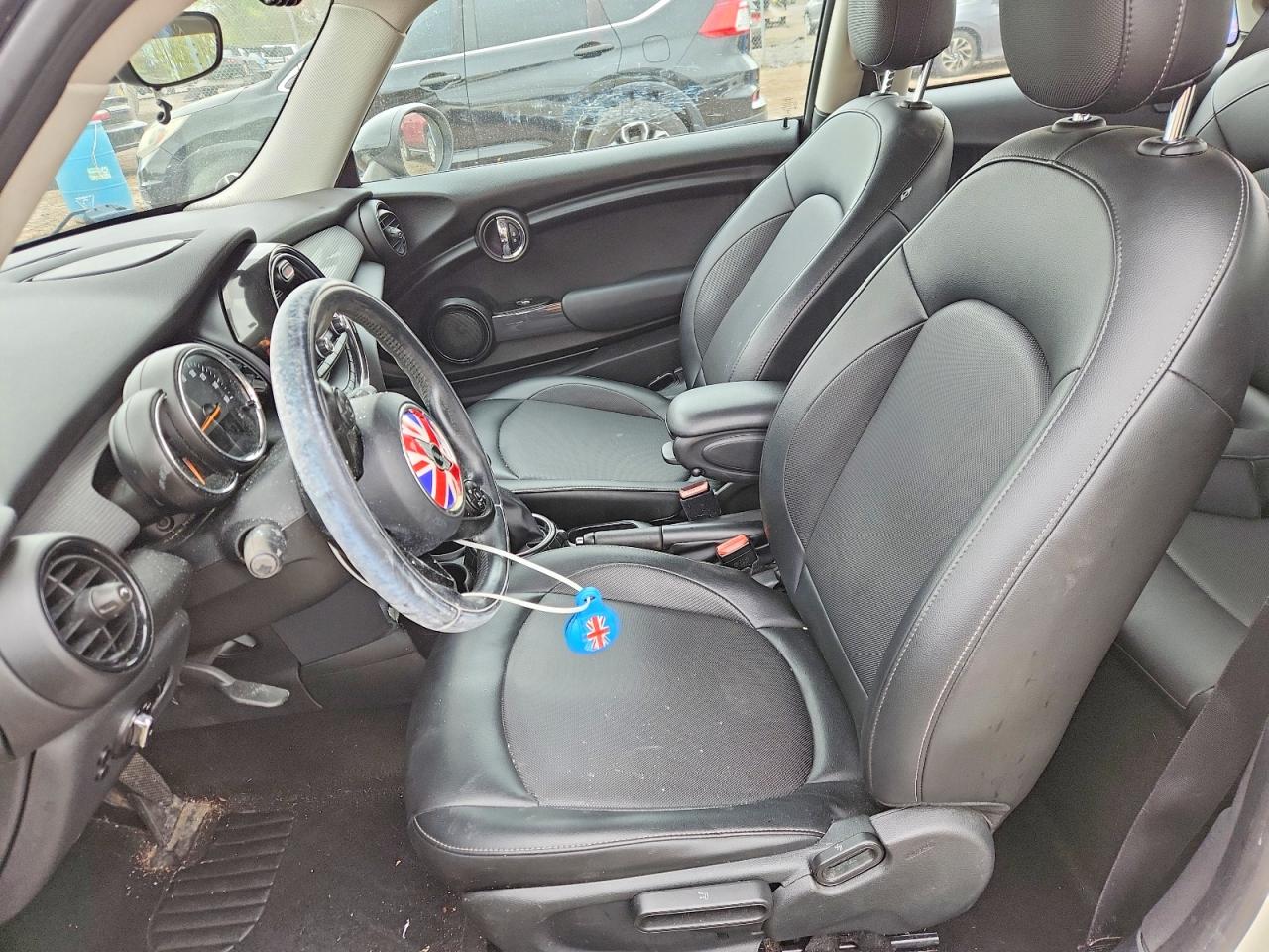 2015 MINI Cooper VIN WMWXM5C5XF3B34366 photo 7