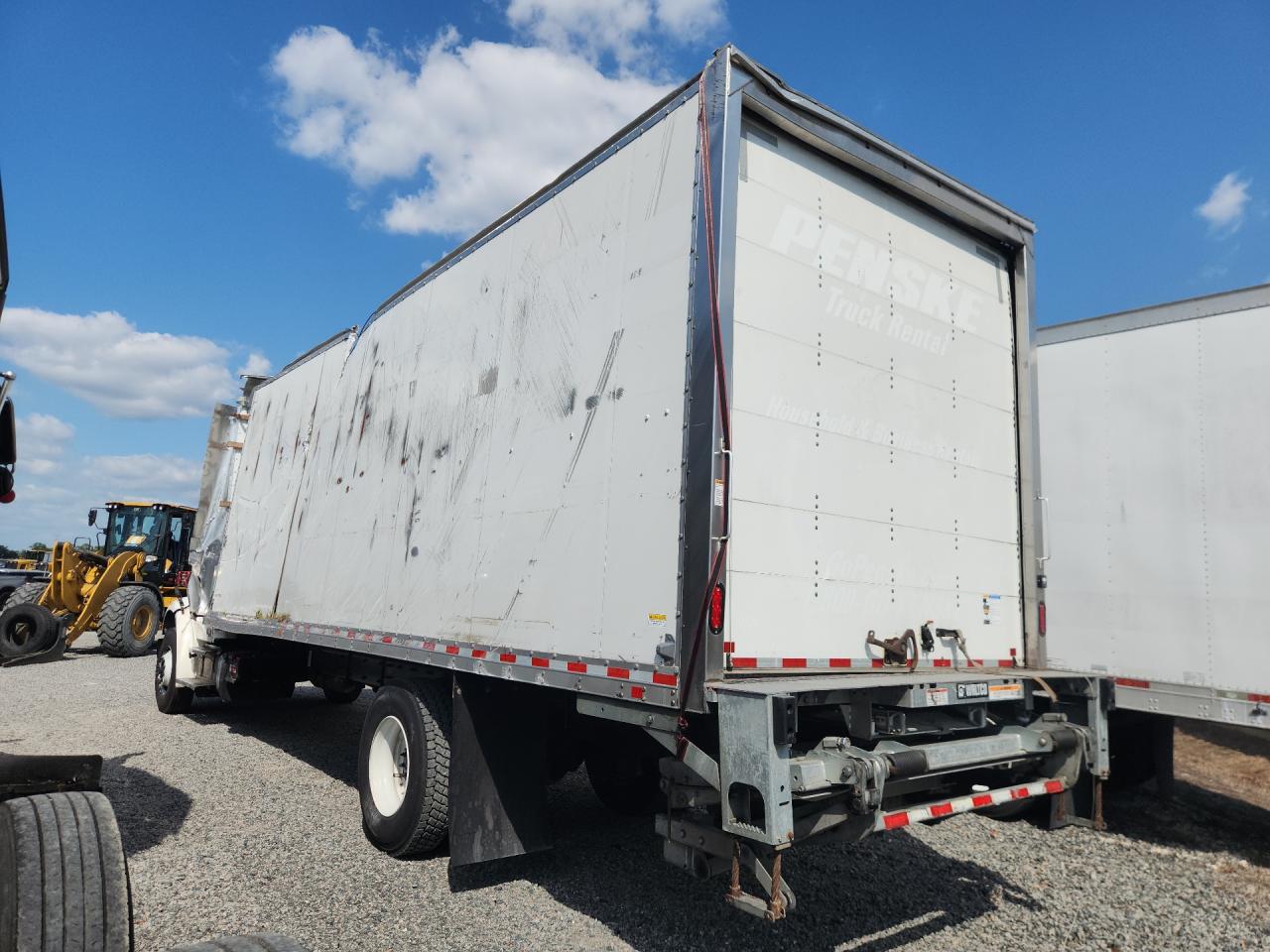2024 FREIGHTLINER All other VIN 1FVACWFC7RHUN5527 photo 2