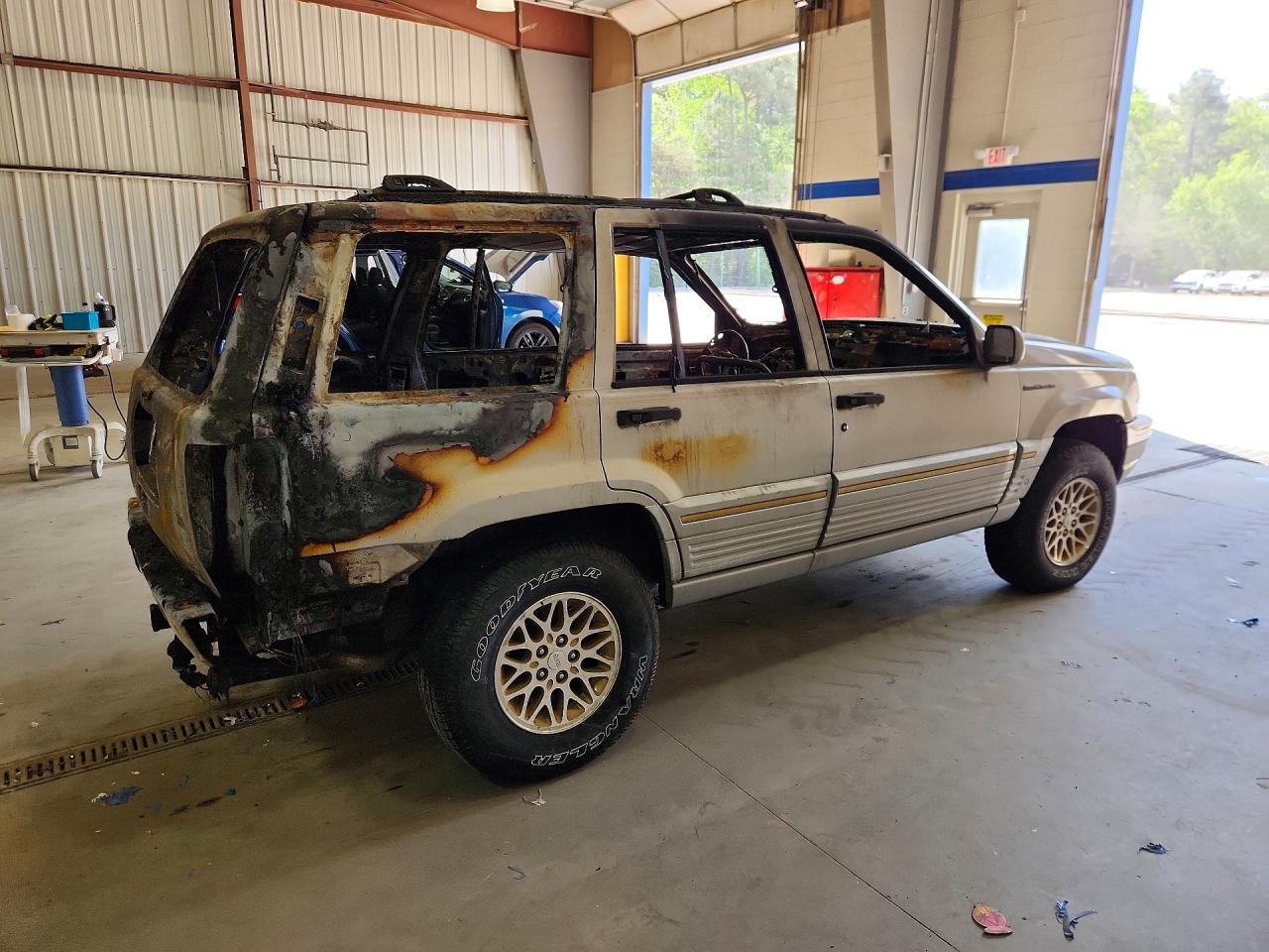 1995 Jeep Cherokee VIN 1J4GZ78Y7SC680109 photo 3