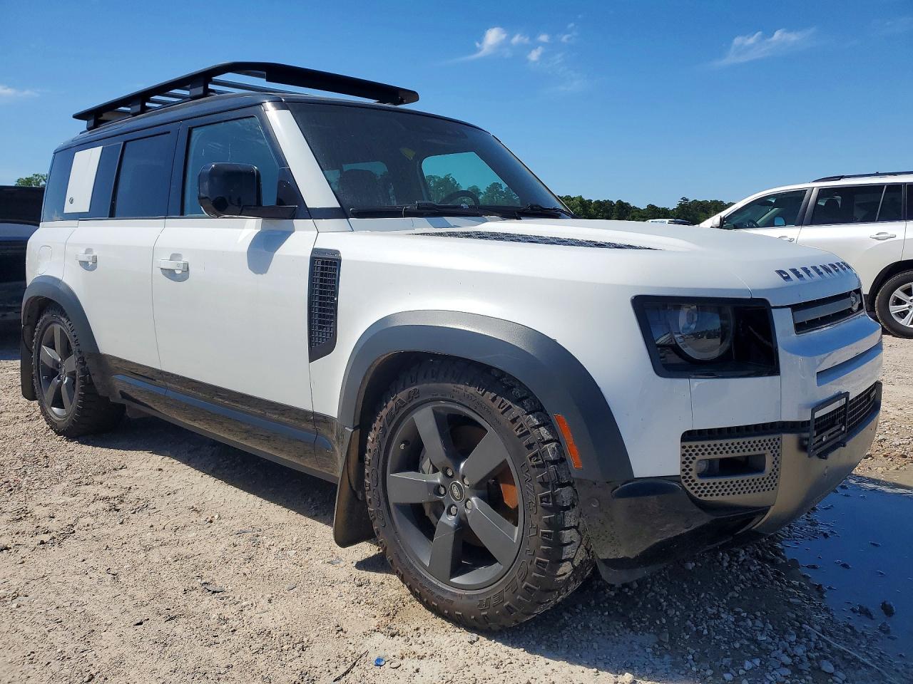 2022 LAND Defender VIN SALE27RU1N2094506 photo 4