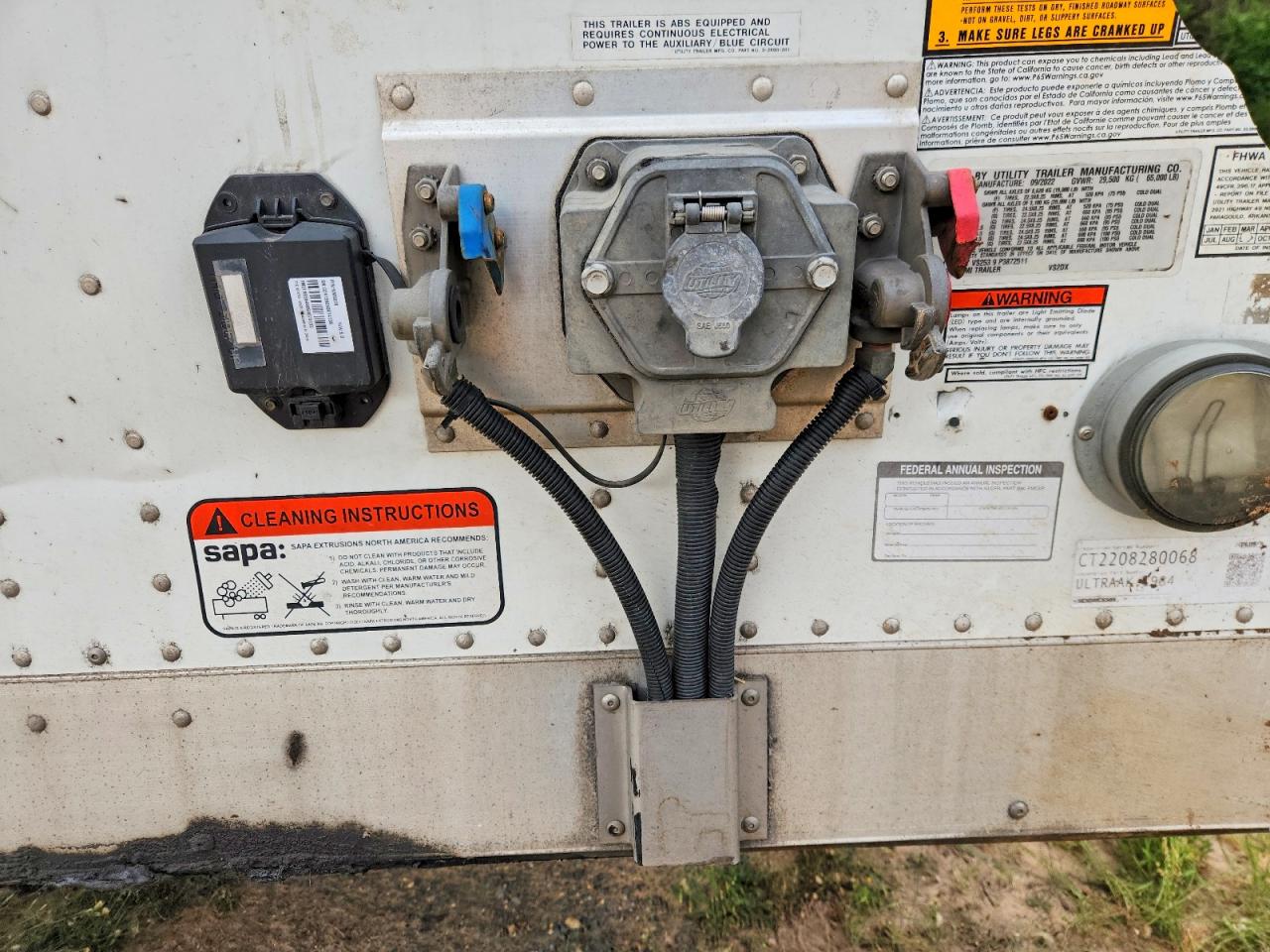 2023 UTILITY All models VIN 1UYVS2539P3872511 photo 8