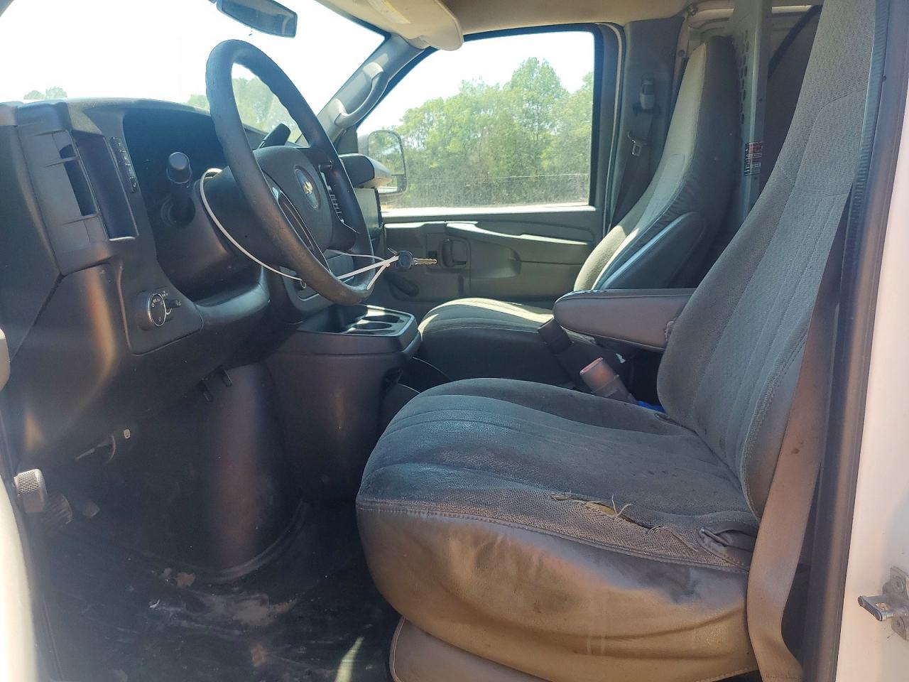 2013 CHEV Express VIN 1GCWGGCG0D1130674 photo 7
