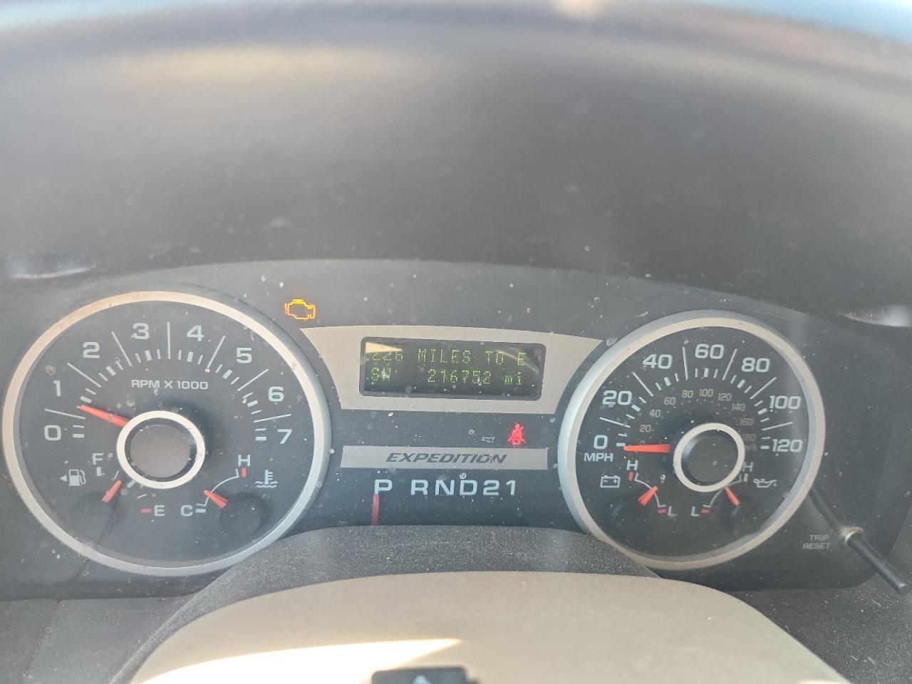 2006 Ford Expedition VIN 1FMFU20536LA70228 photo 9