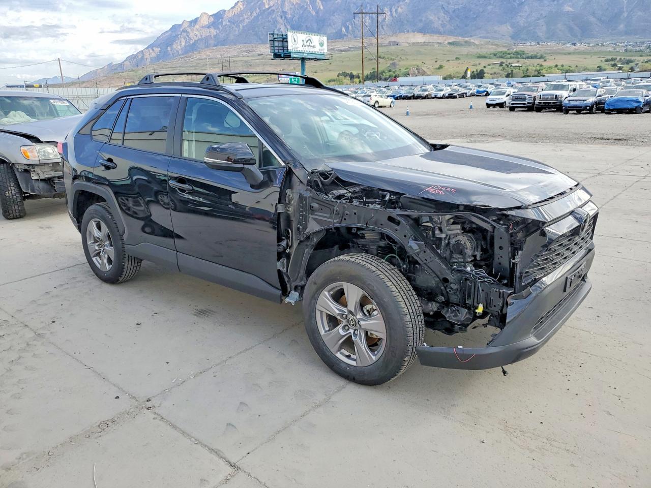 2025 Toyota Rav4 VIN 2T3P1RFV4SC550580 photo 4