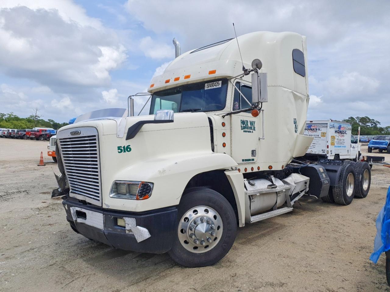 2000 FREIGHTLINER All other VIN 1FUYDSZB3YPB55938 photo 2