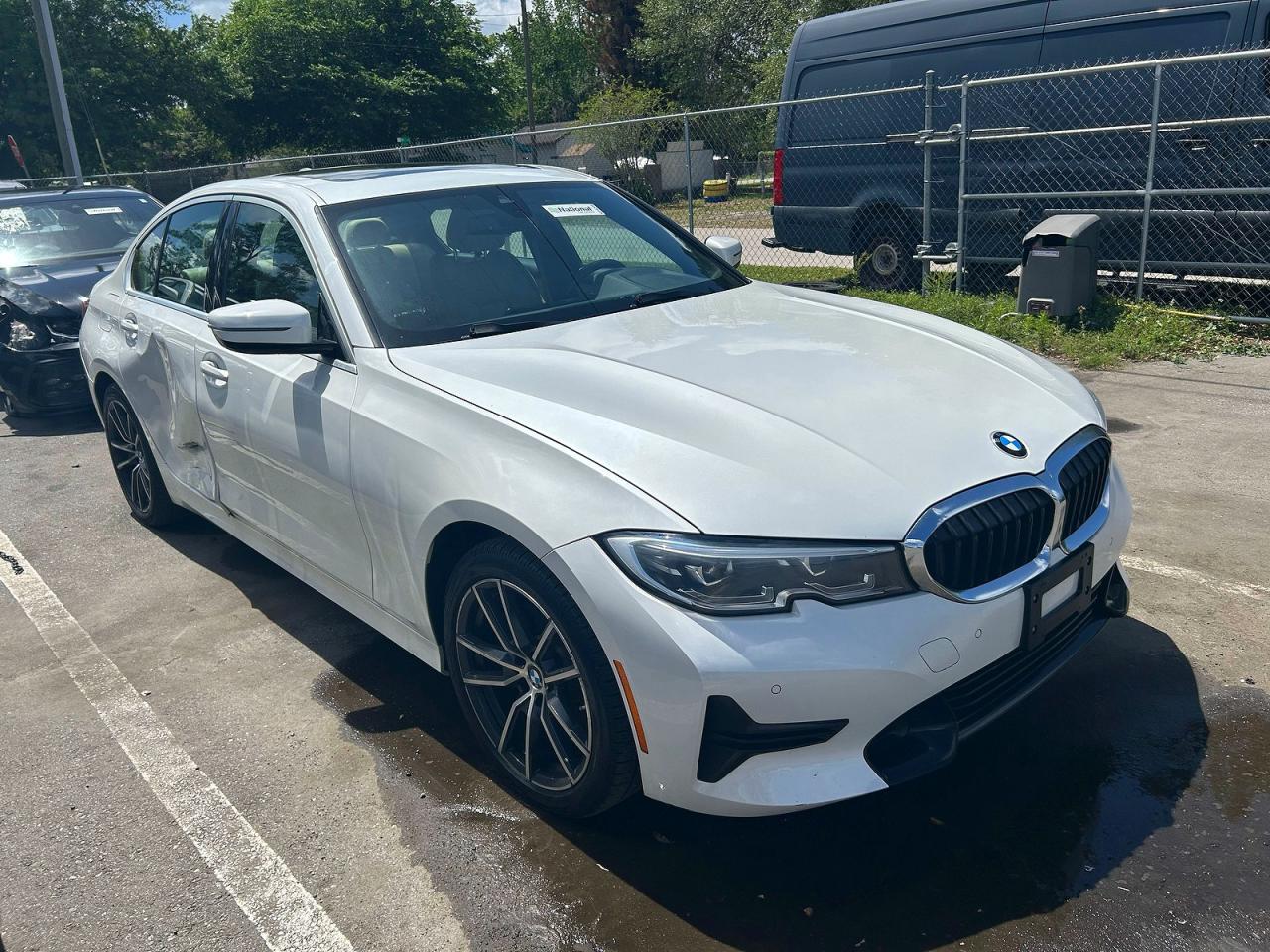 2021 BMW 3 series VIN 3MW5R7J02M8C01491 photo 1