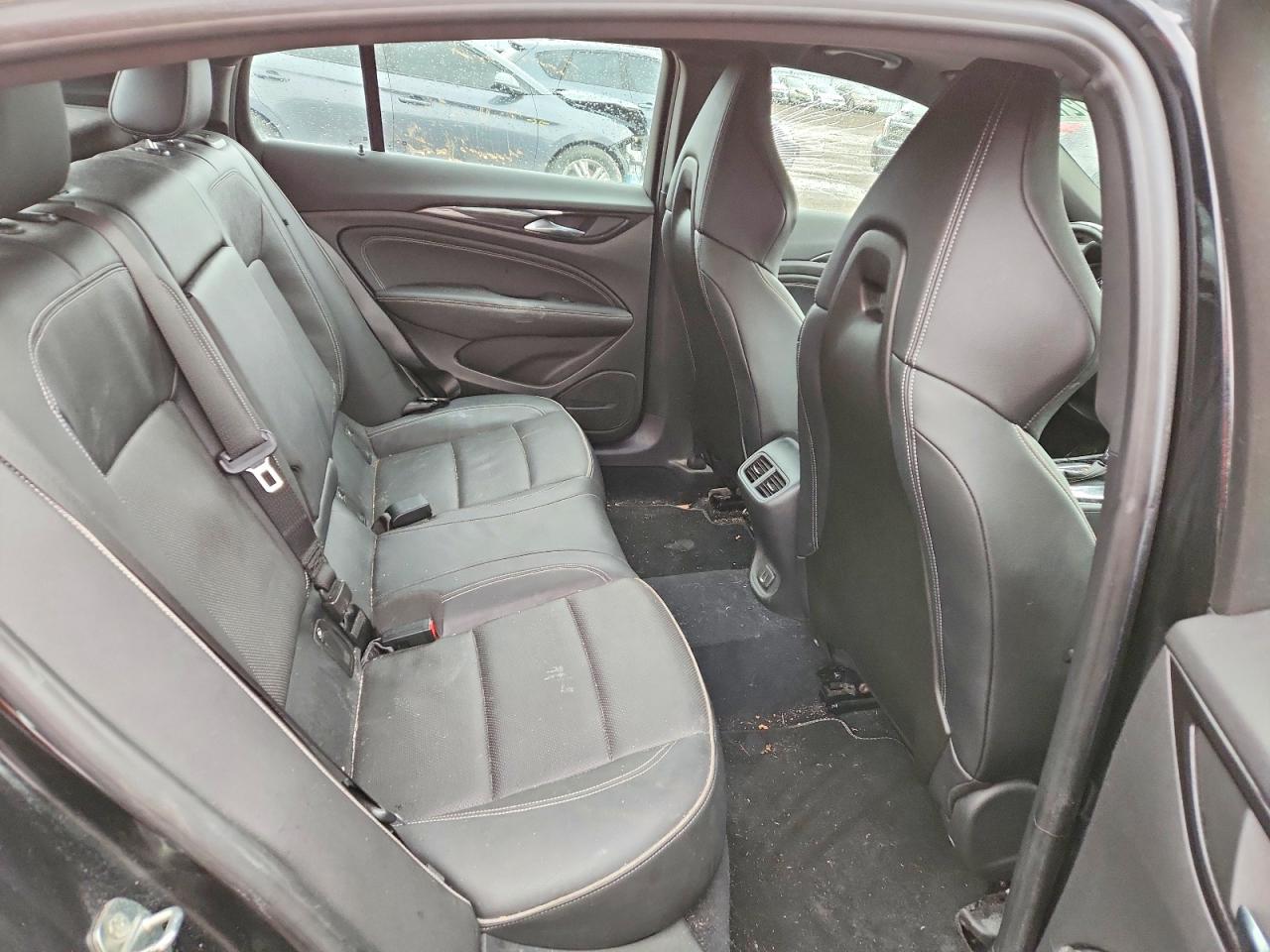2018 Buick Regal VIN W04GS6SS7J1139543 photo 10