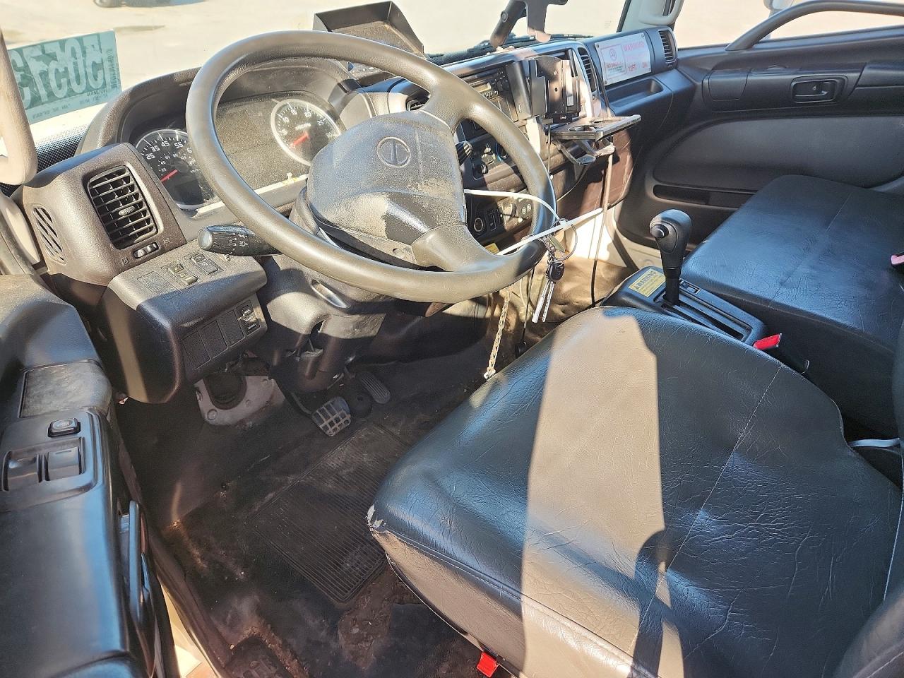 2013 HINO All other VIN 5PVNE8JP7D4S50710 photo 8