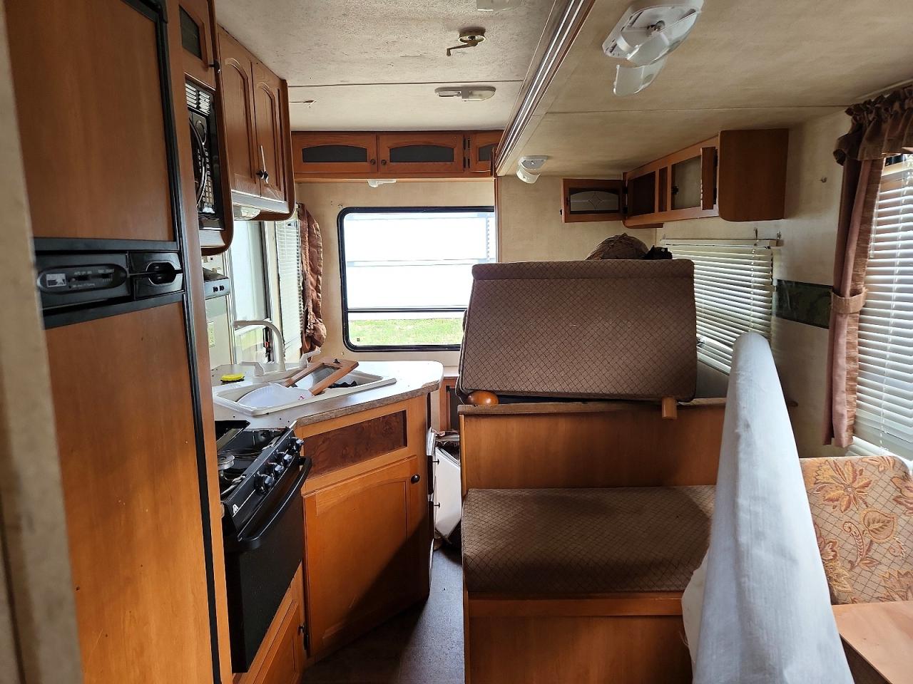 2011 KEYSTONE Hideout VIN 4YDT26R20B7203721 photo 6