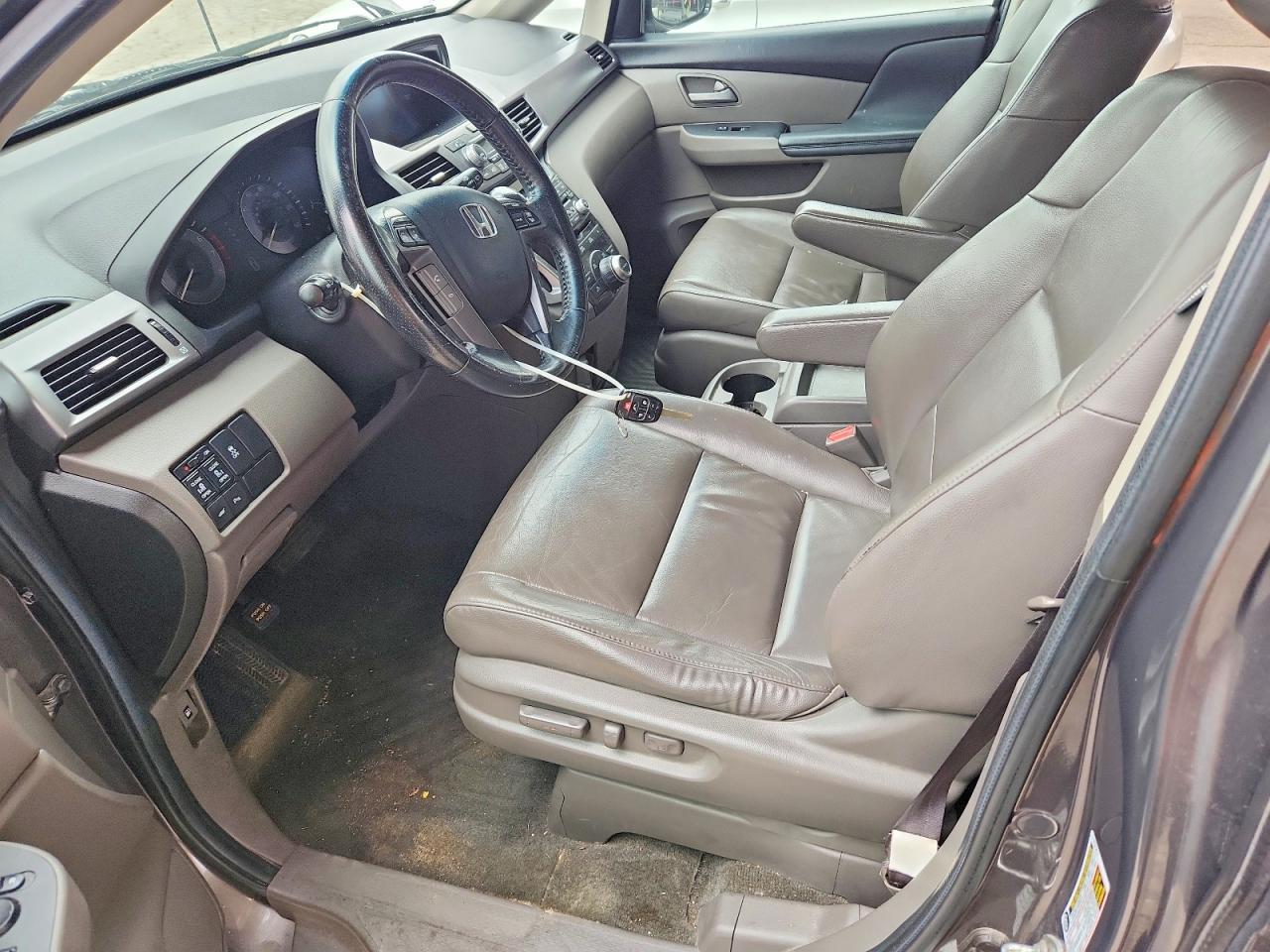 2012 Honda Odyssey VIN 5FNRL5H9XCB120795 photo 7