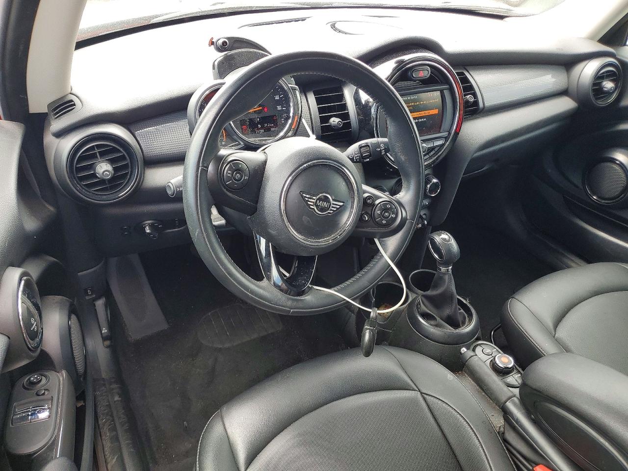 2019 MINI Cooper VIN WMWXP5C5XK2H31248 photo 8
