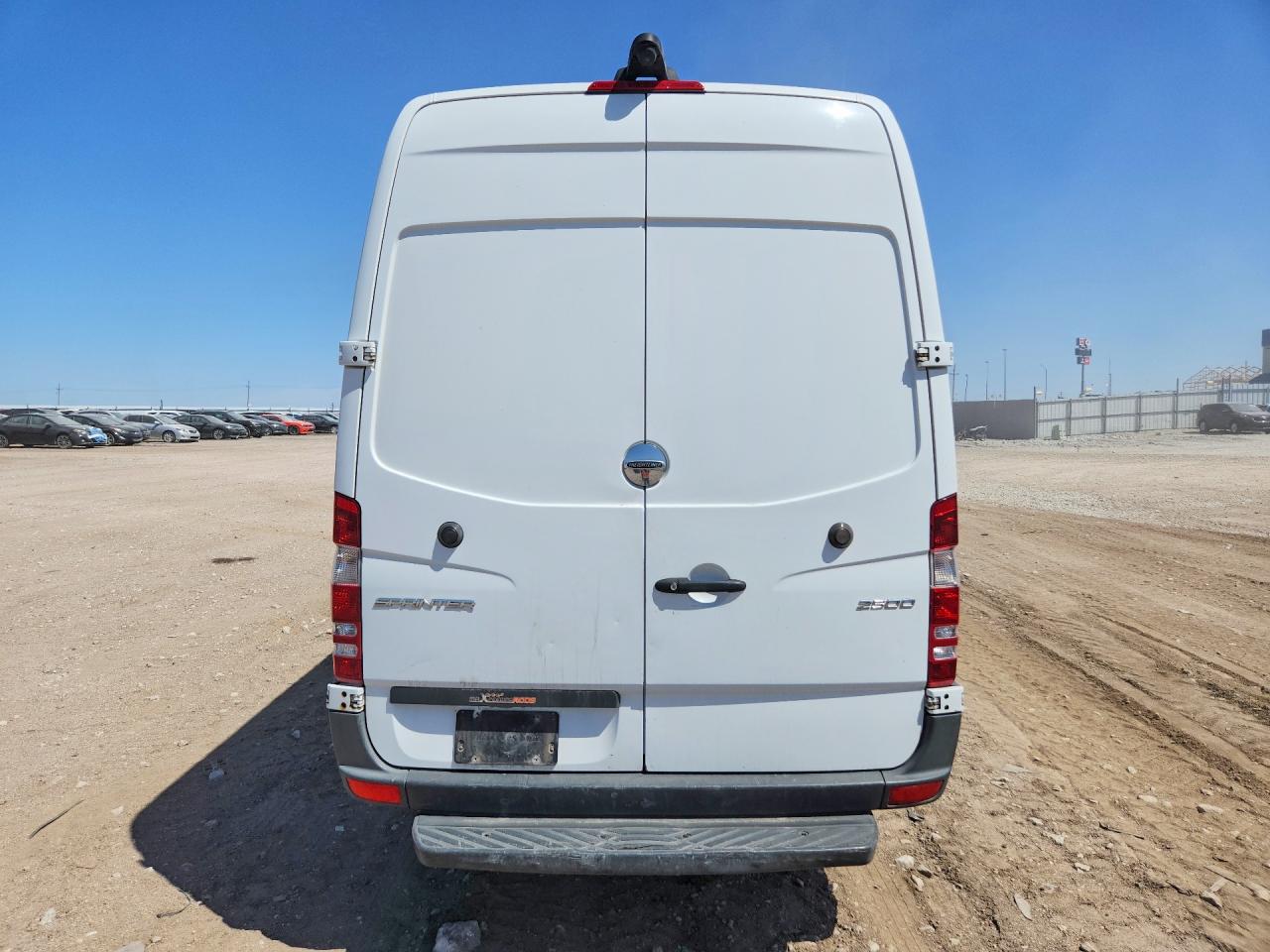 2018 Mercedes-Benz Sprinter VIN WD3PE8CD2JP609493 photo 6