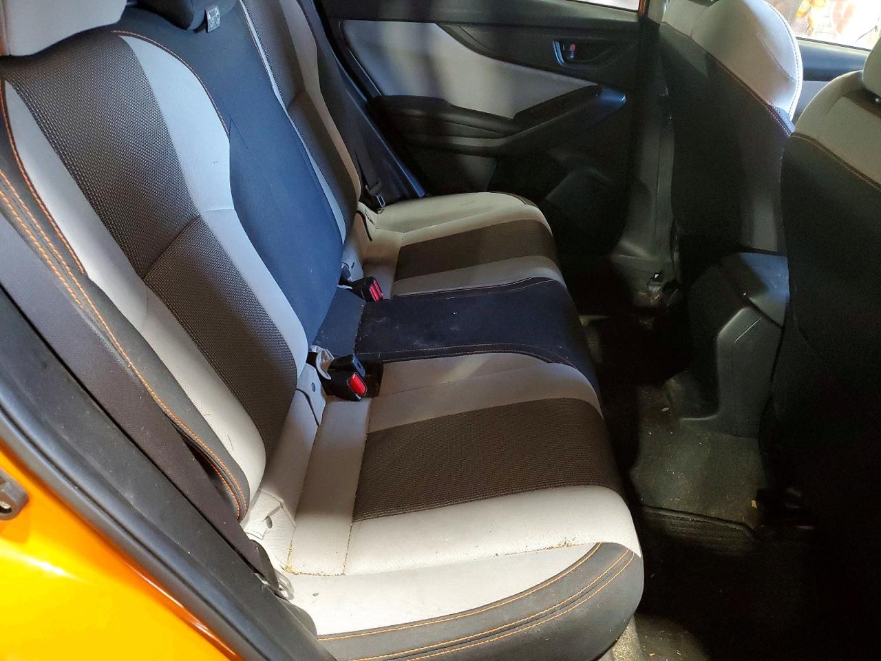2018 Subaru Crosstrek VIN JF2GTADC8J8231572 photo 10