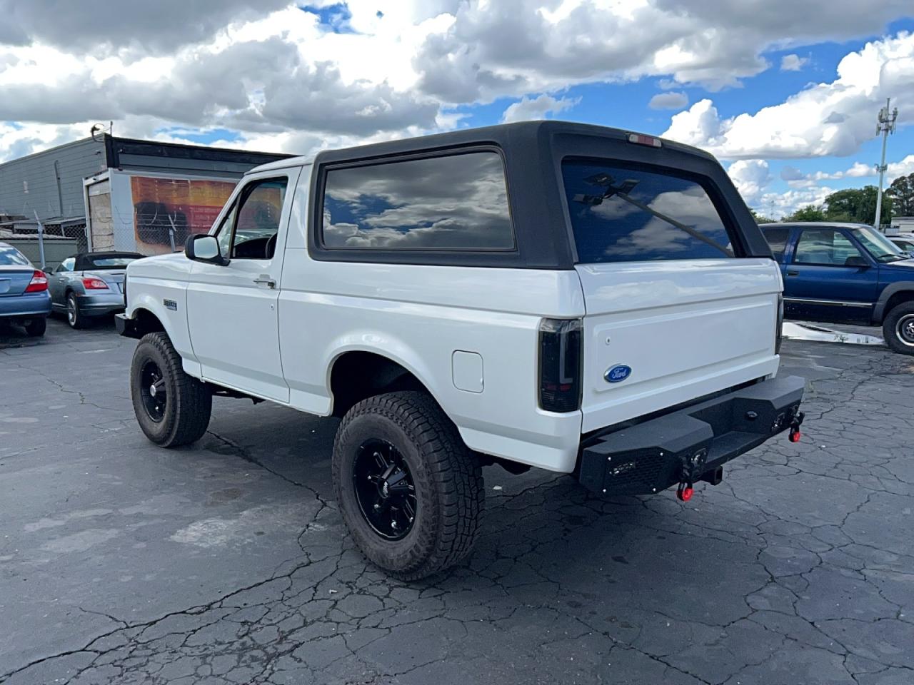 1995 Ford Bronco VIN 1FMEU15H0SLB80835 photo 3