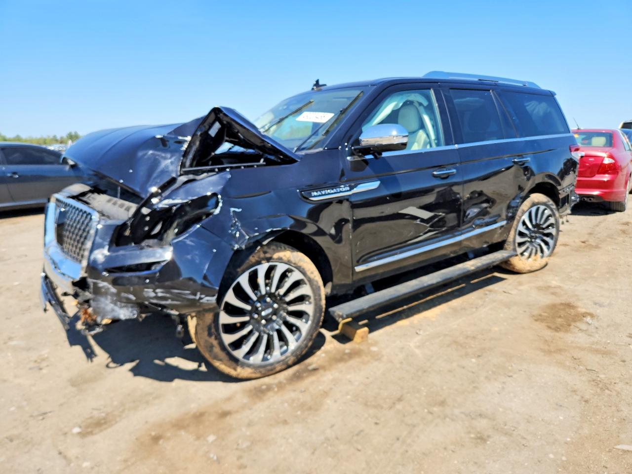 2024 Lincoln Navigator VIN 5LMJJ2TG6REL19658 photo 1