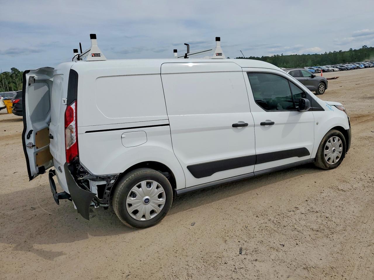 2023 Ford Transit VIN NM0LS7S2XP1549236 photo 3