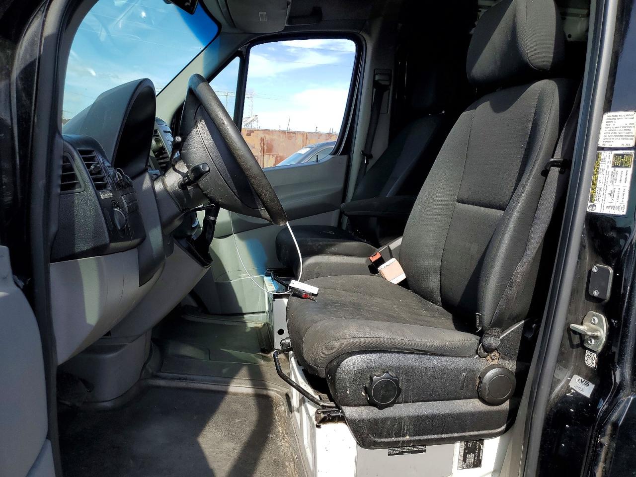 2016 Mercedes-Benz Sprinter VIN WD3PE7DD1GP281632 photo 7