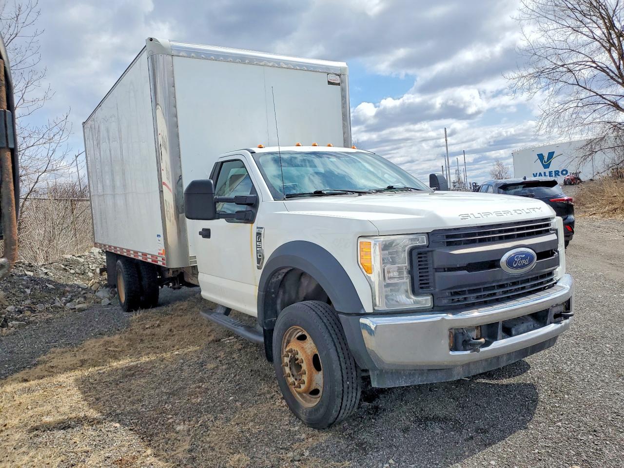 2017 Ford F550 VIN 1FDUF5GY2HEC70432 photo 4