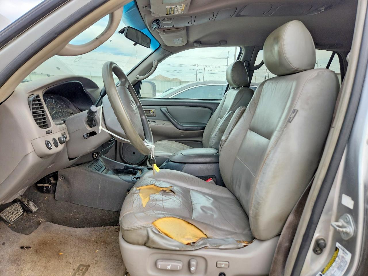 2006 Toyota Sequoia VIN 5TDZT34A26S275698 photo 7