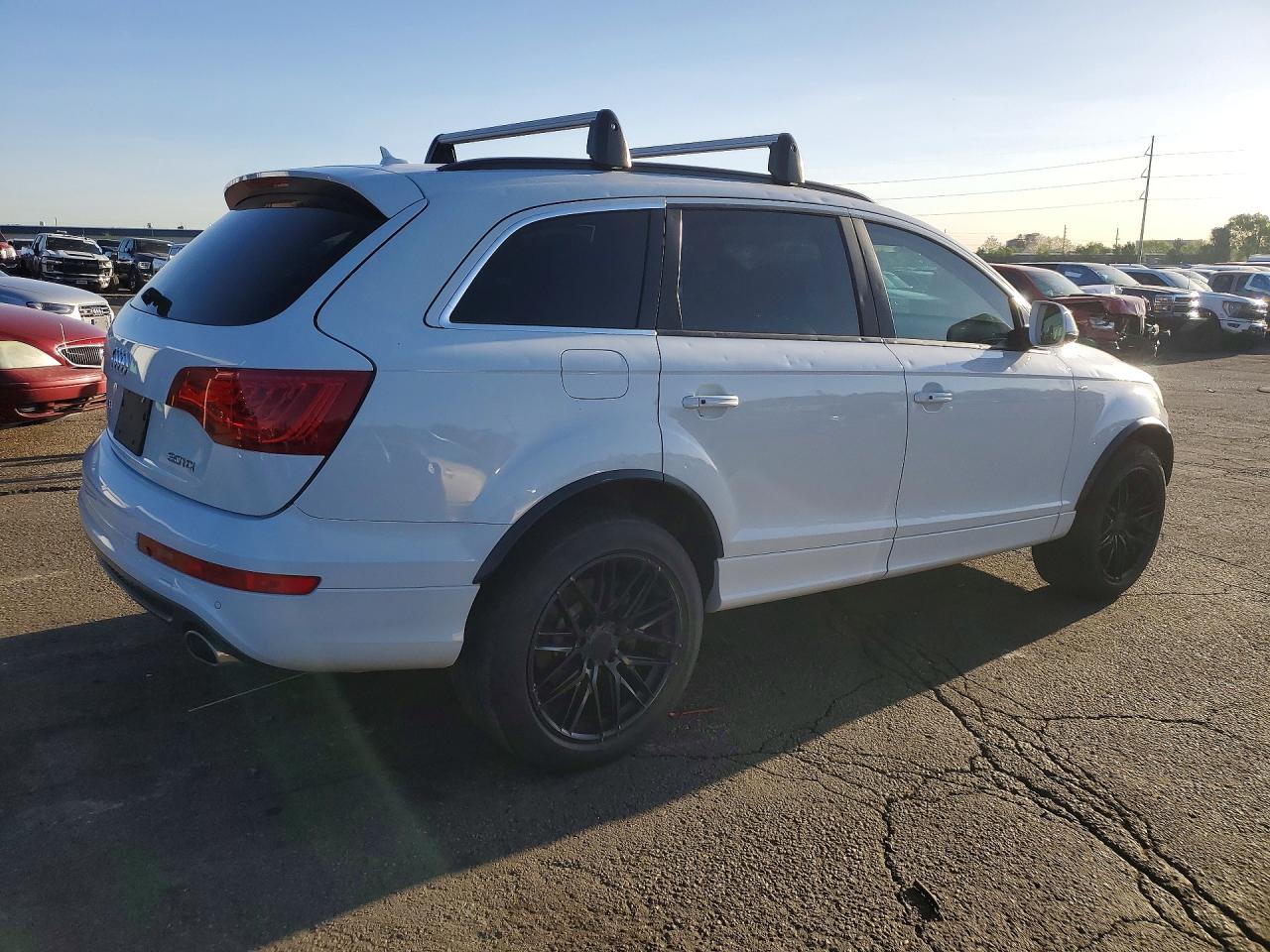 2013 Audi Q7 VIN WA1WMAFE8DD002787 photo 3