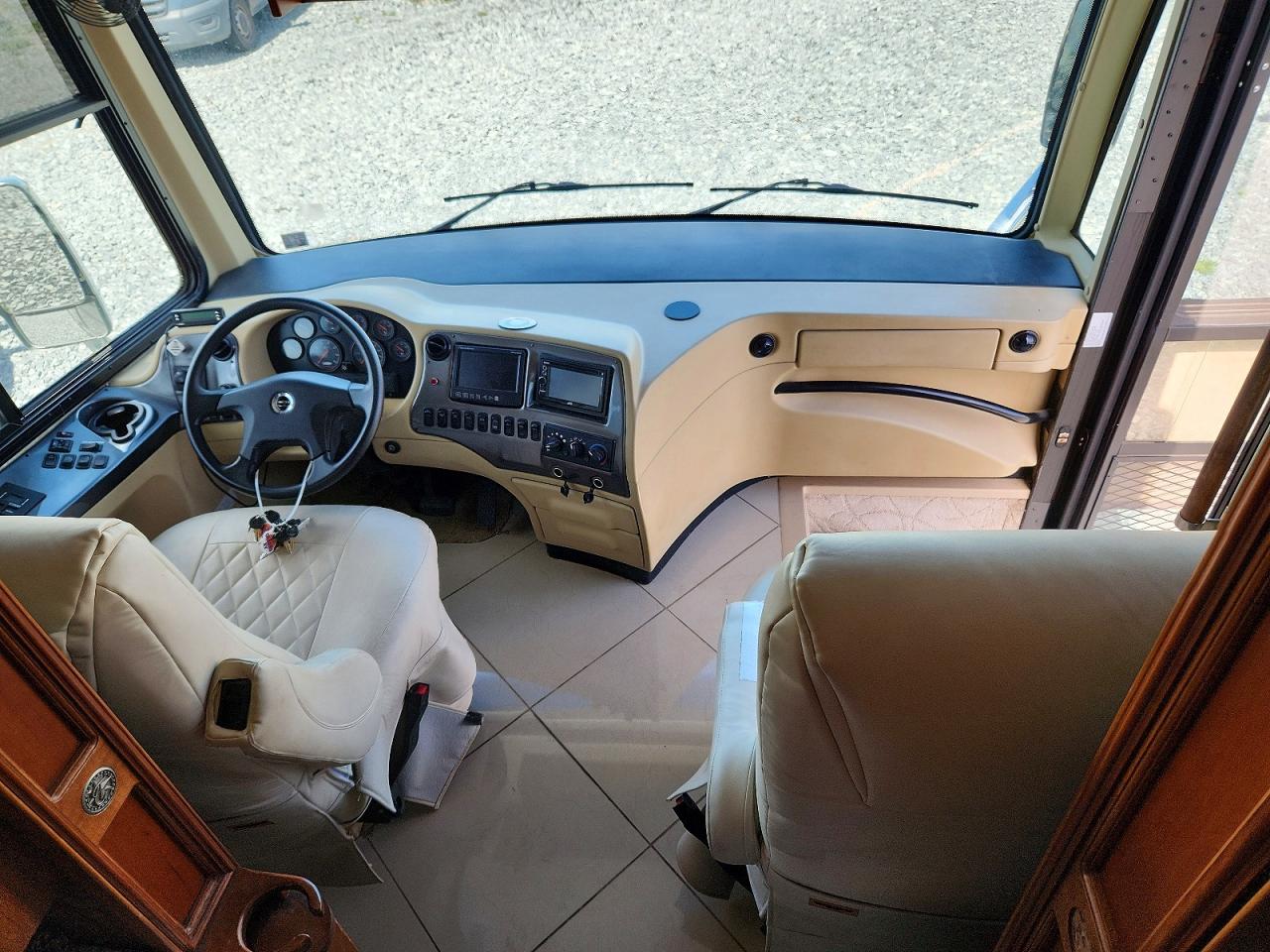 2011 FREIGHTLINER All other VIN 4UZAB2BS4BCAY0377 photo 5