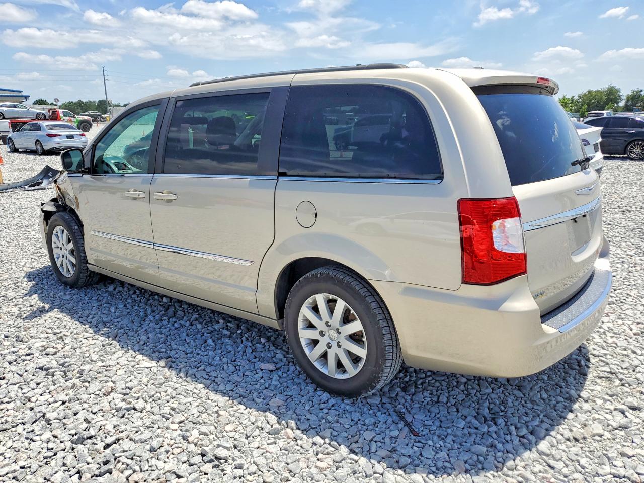2016 Chrysler Minivan VIN 2C4RC1BG8GR280376 photo 2