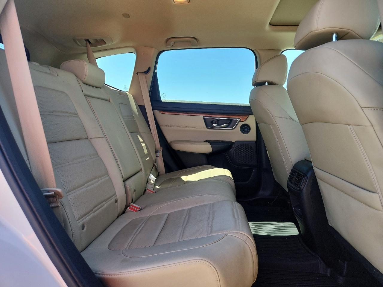 2018 Honda Crv VIN 2HKRW2H88JH651053 photo 10