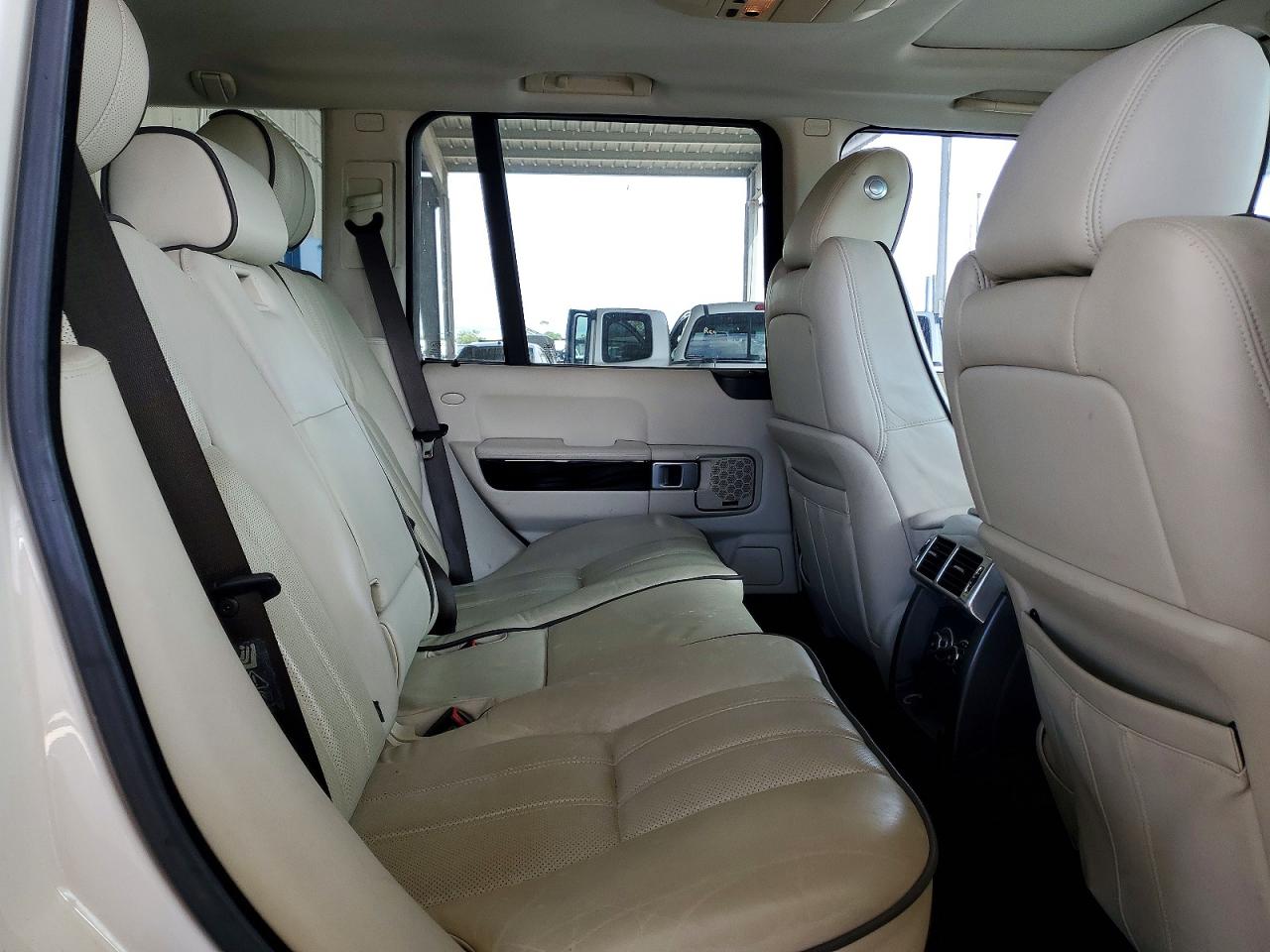 2010 LAND Rangerover VIN SALMF1D43AA308075 photo 11