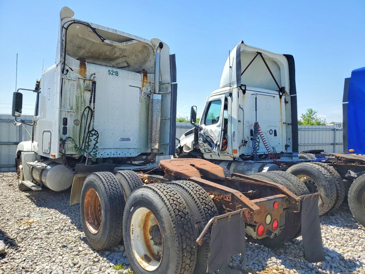 2004 FREIGHTLINER All other VIN 1FUJBBCGX4LM73534 photo 3