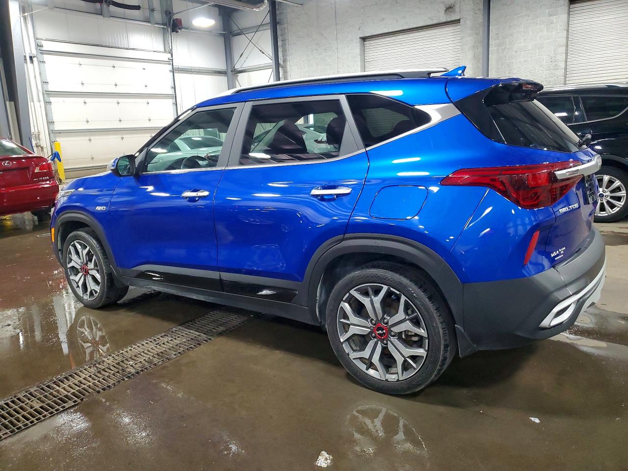 2022 Kia Seltos VIN KNDETCA28N7234965 photo 2