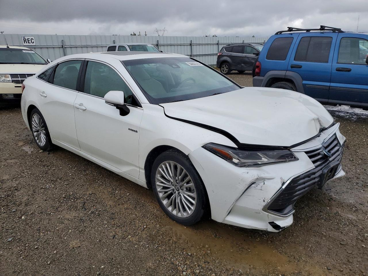 2020 Toyota Avalon VIN 4T1D21FB8LU018989 photo 4