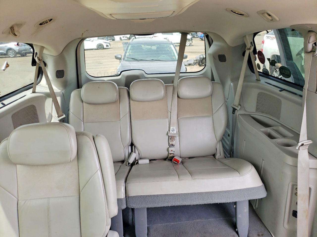 2009 CHRY Minivan VIN 2A8HR64X89R521059 photo 10
